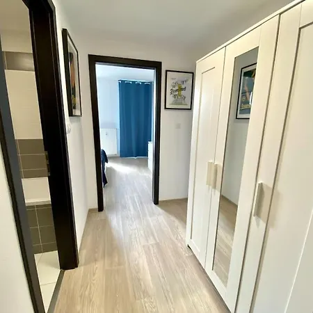 Two-room With Garage In The Center Апартаменты *